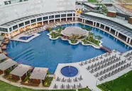 Grand Sapphire Resort