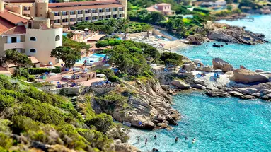 Grand Smeraldo Beach