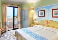 Grand Smeraldo Beach