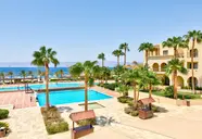 Grand Tala Bay Resort