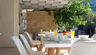 Grand Theoni Suites & Spa