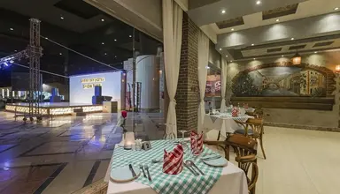Gravity Hotel & Aquapark Hurghada