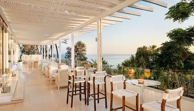 Grecian Sands