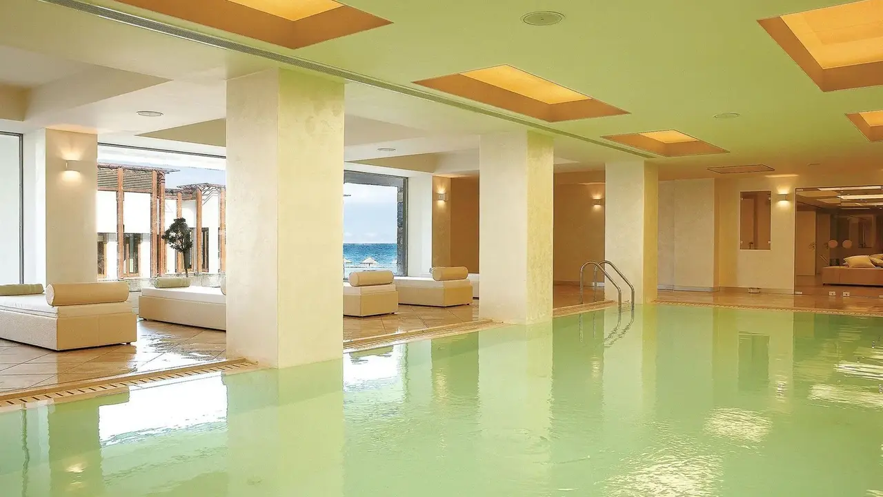 Grecotel Amirandes