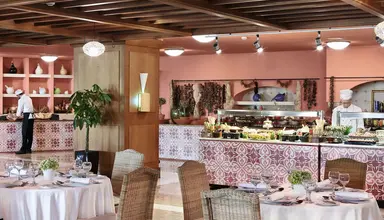 Grecotel LuxMe Daphnila Bay Dassia
