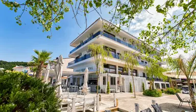 Greek Pride Seafront Hotel