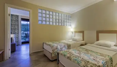Green Bay Resort