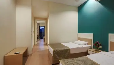 Green Bay Resort
