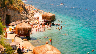 Green Beach Resort