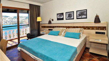 Green Beach Resort
