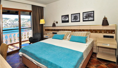Green Beach Resort
