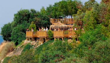 Green Beach Resort