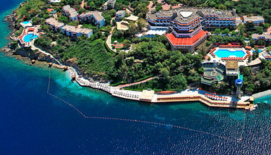 Green Beach Resort