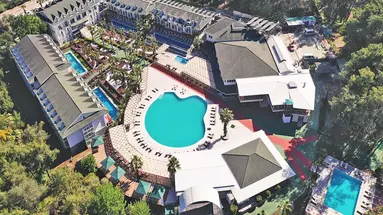 Green Forest Holiday Village