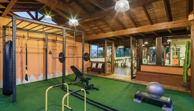 Green Garden Resort & Suites
