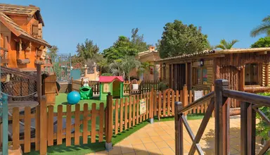 Green Garden Resort & Suites