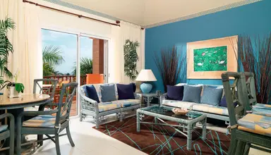 Green Garden Resort & Suites
