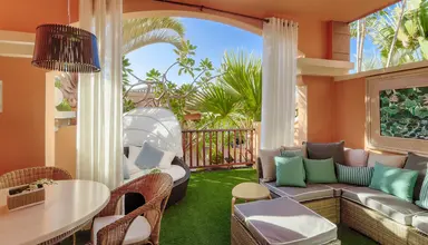 Green Garden Resort & Suites