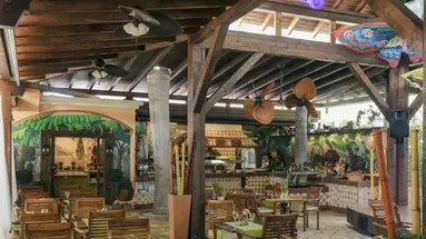 Green Garden Resort & Suites