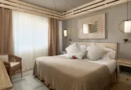 Green Garden Resort & Suites