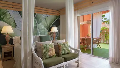Green Garden Resort & Suites