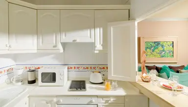 Green Garden Resort & Suites
