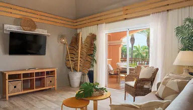 Green Garden Resort & Suites