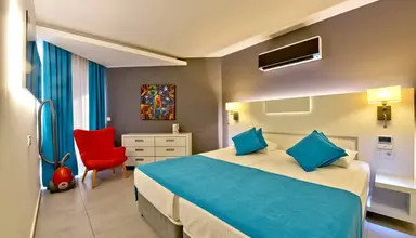 Green Garden Suite