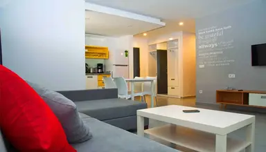 Green Garden Suite