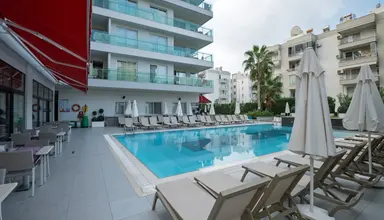 Green Garden Suite