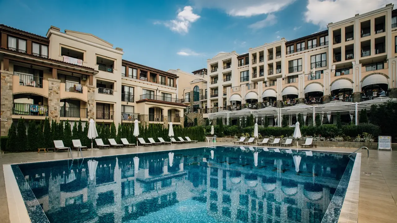 Green Life Resort