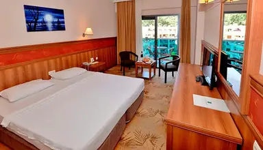 Green Nature Resort & Spa
