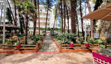 Green Park ( Durres )