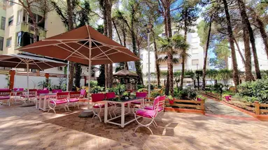 Green Park ( Durres )