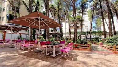 Green Park ( Durres )