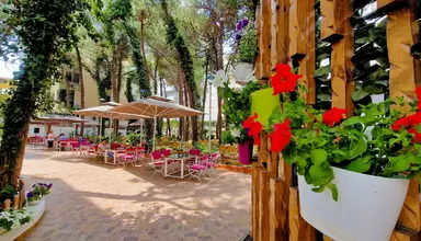 Green Park ( Durres )
