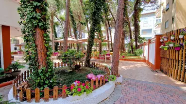 Green Park ( Durres )
