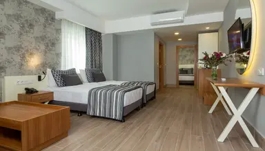 Greenwood Suites Resort
