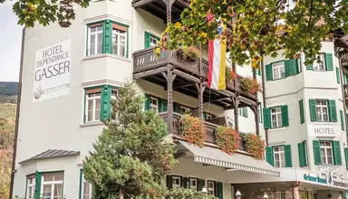 Gruner Baum (Brixen)