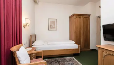 Gruner Baum (Brixen)