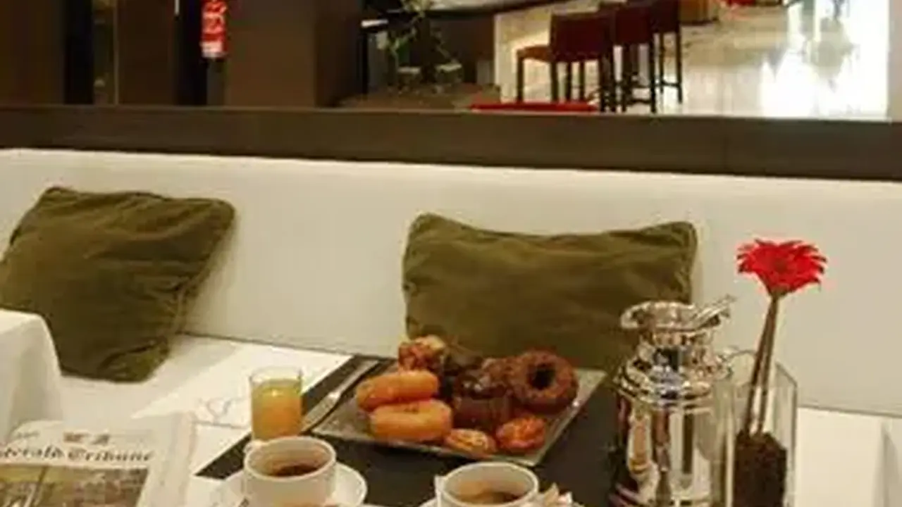 Grupotel Gran Via 678