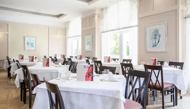 Grupotel Macarella Suites & Spa