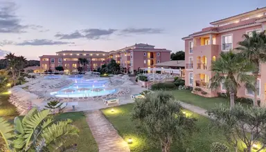 Grupotel Macarella Suites & Spa