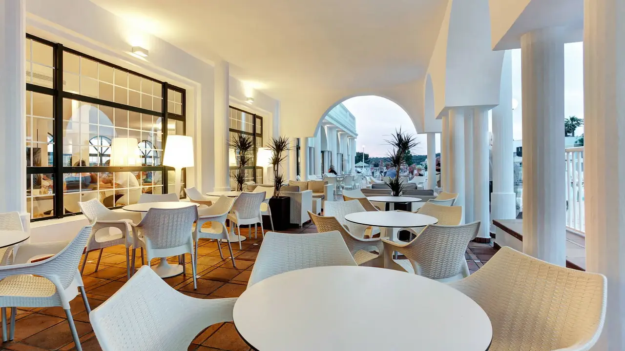 Grupotel Mar de Menorca (Es Canutells)