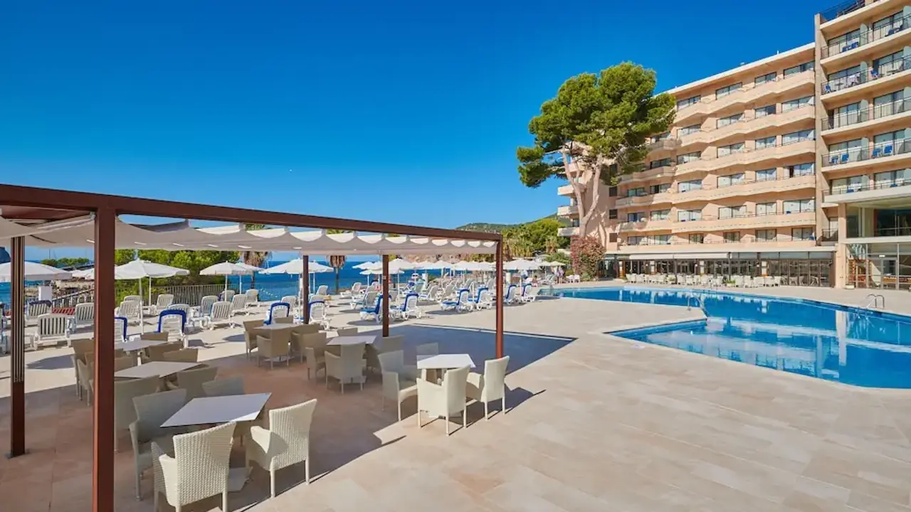 Grupotel Playa Camp de Mar