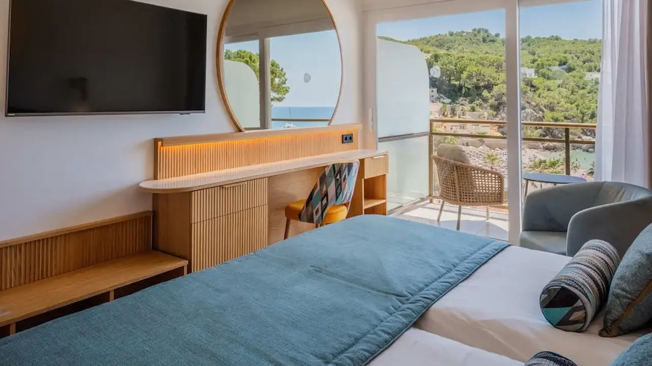Grupotel Playa Camp de Mar