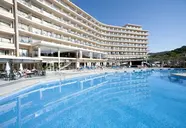 Grupotel Playa Camp de Mar