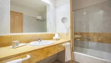 Grupotel Playa Club