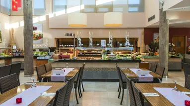 Grupotel Playa Feliz