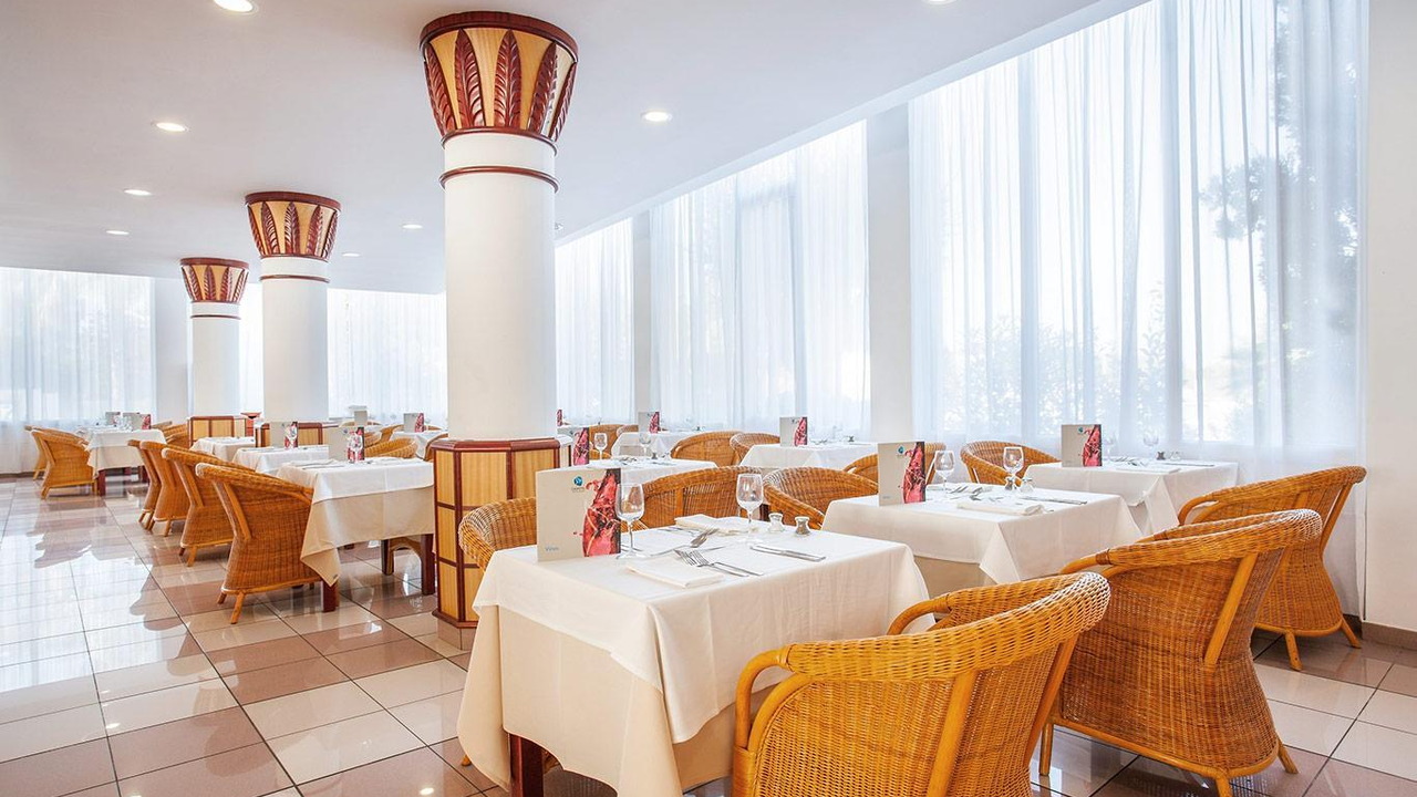 Grupotel Santa Eularia